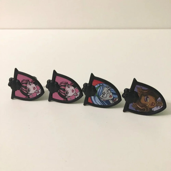 2011 Monster High Deco Pac Cake  Cupcake Toppers Plastic Rings Novelties Mattel - Picture 7 of 14